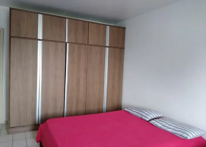 Apartamento Amplo Com Vista Para O Mar Na Praia Grande